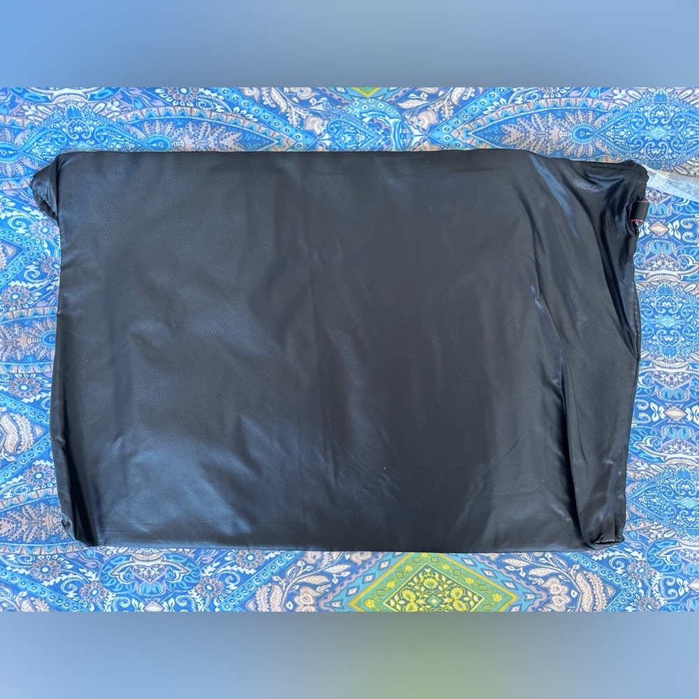 Large MZ Wallace Lightweight Zip Pouch for Accessories - Picture 4 of 5